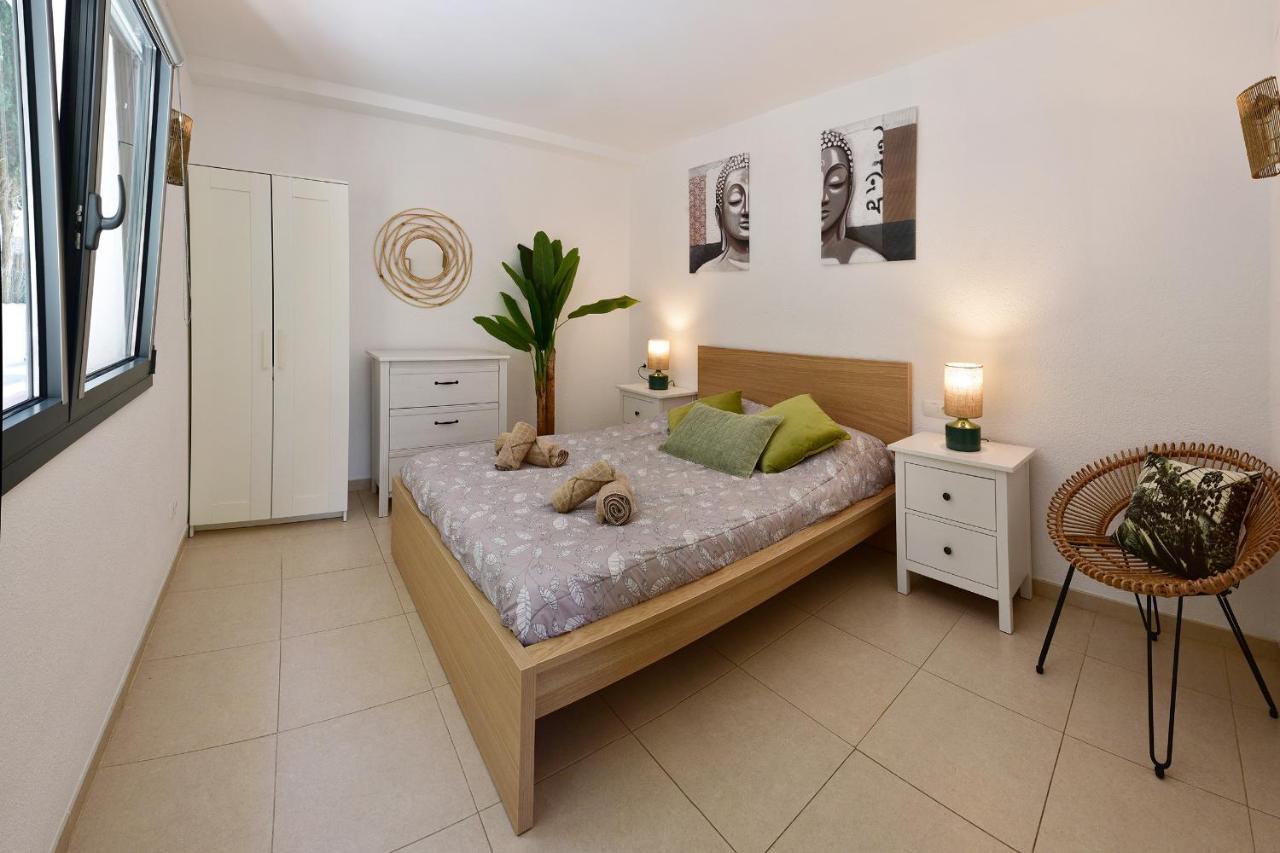 Apartamento Con Jardincito En El Centro De Кадакес Экстерьер фото